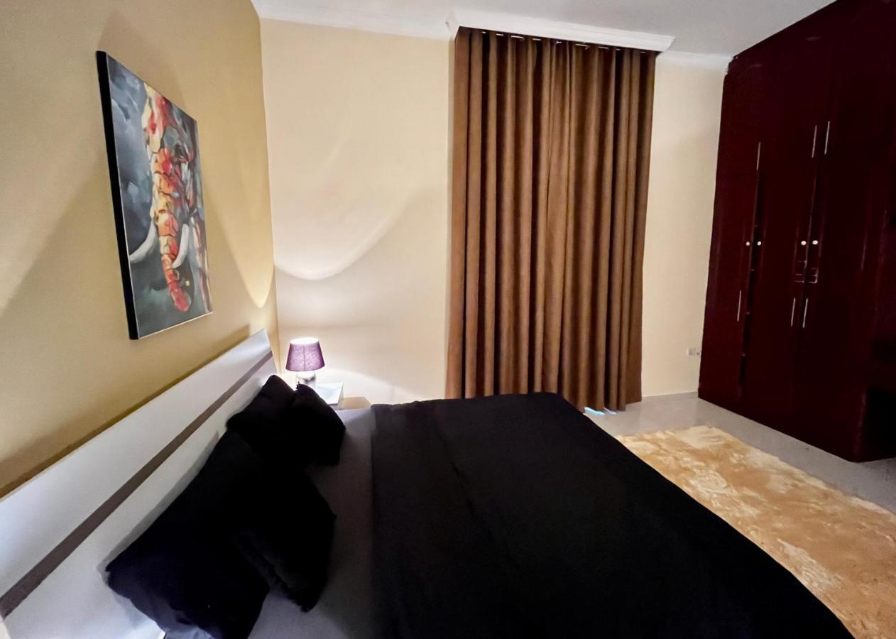 Independent Spacious 3 Bedroom فيلة *