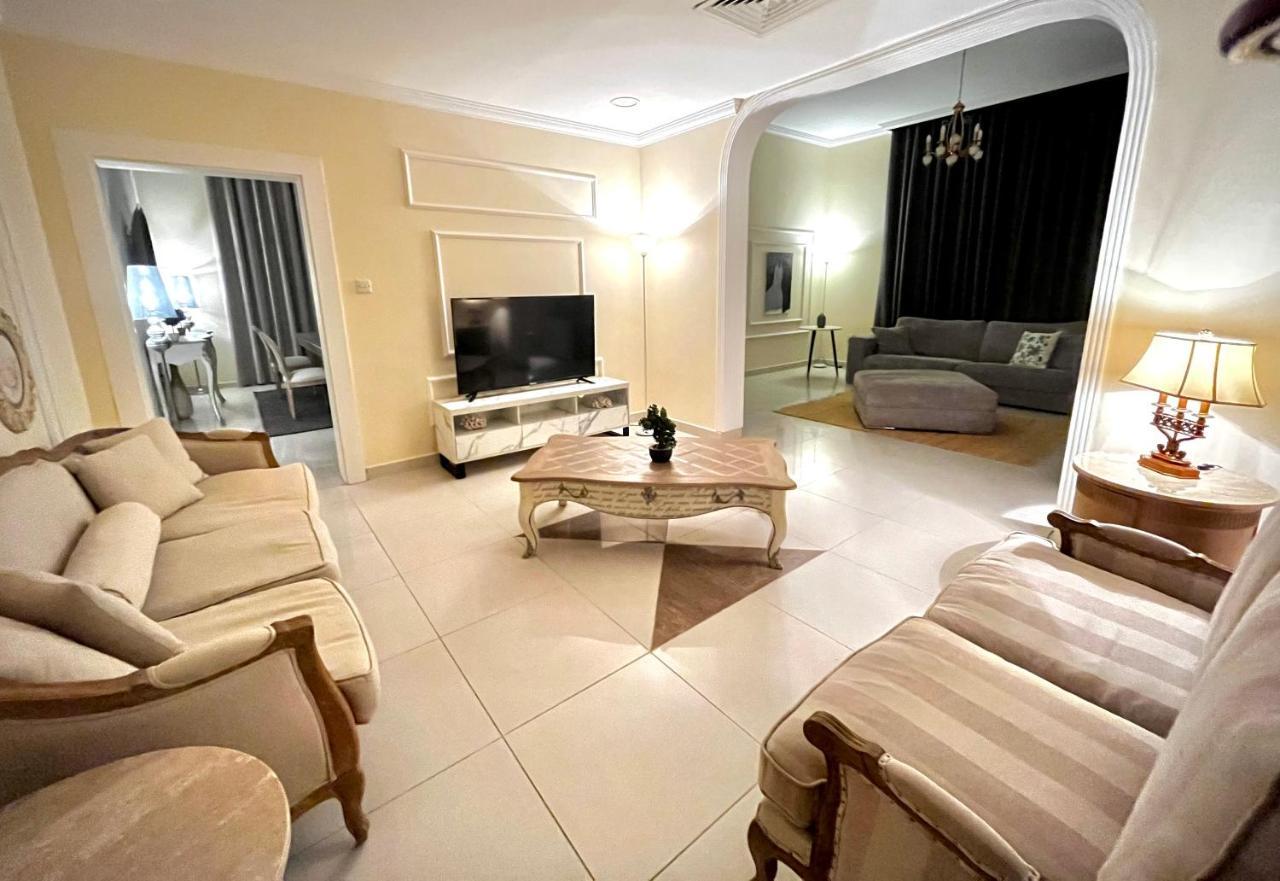 Independent Spacious 3 Bedroom * دبي