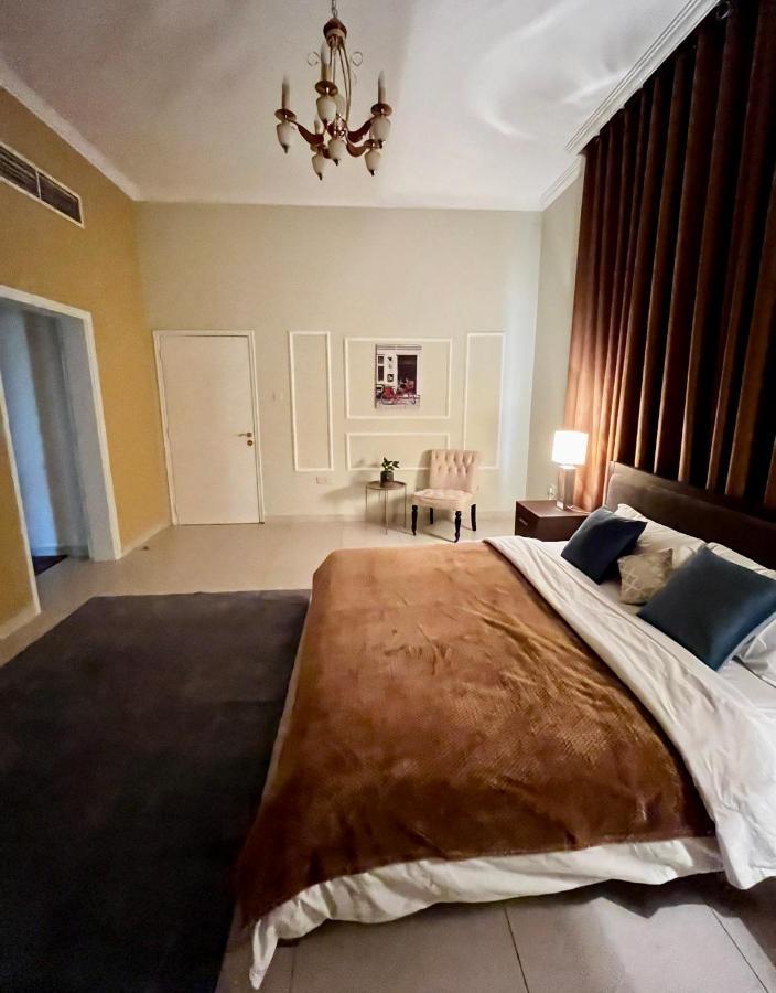 فيلة Independent Spacious 3 Bedroom